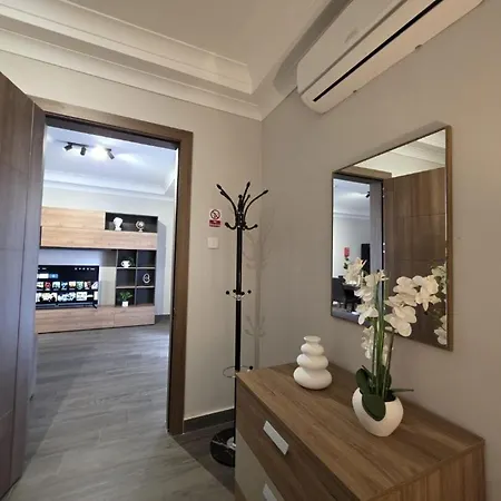 Modern 1bd Ground Floor At The Podium - Yacht Marina Area, Close To Valletta Msida